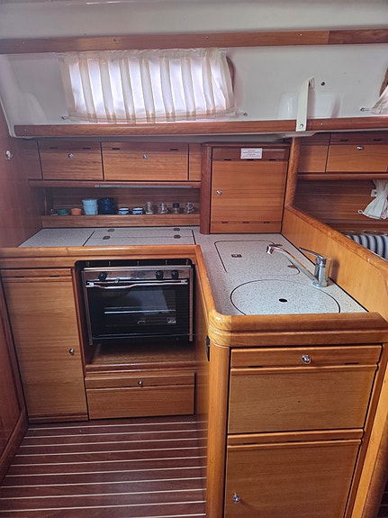 Bavaria 33 Cruiser - meget velholdt 15 of 21