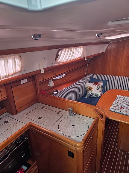 Bavaria 33 Cruiser - meget velholdt 11 of 21