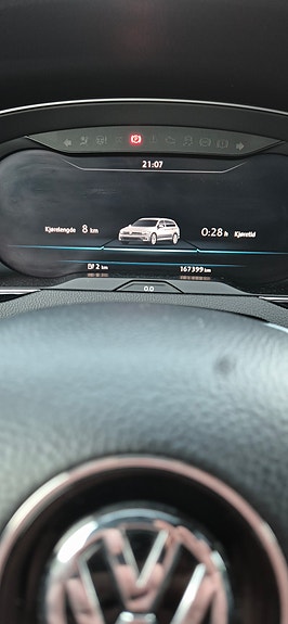 Volkswagen Passat 14 of 19