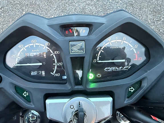 Honda CB 125F 9 of 9