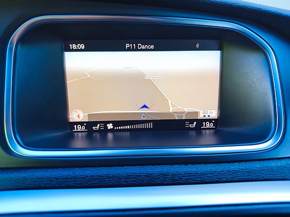 Volvo V40 Cross Country 23 of 30