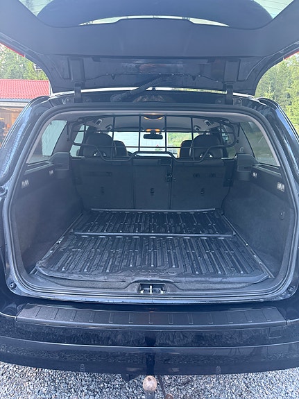 Volvo V70 7 of 13