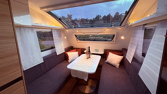 Adria Action 391LH 2 of 12