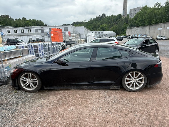 Tesla Model S 3 of 14