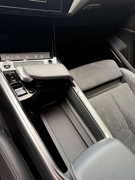 Audi 50 15 of 30