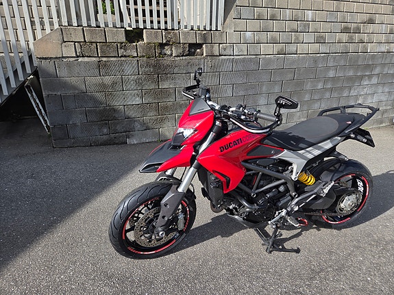 Ducati Hypermotard 10 of 30