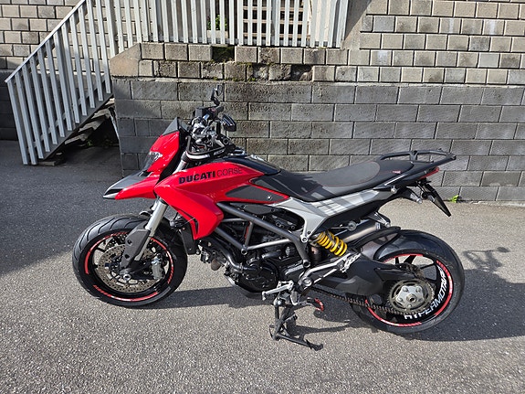 Ducati Hypermotard 7 of 30