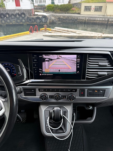 Volkswagen Caravelle 11 of 21
