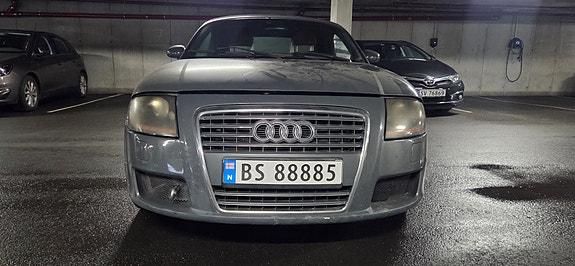 Audi TT 2 of 12