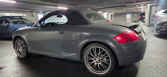 Audi TT 4 of 12