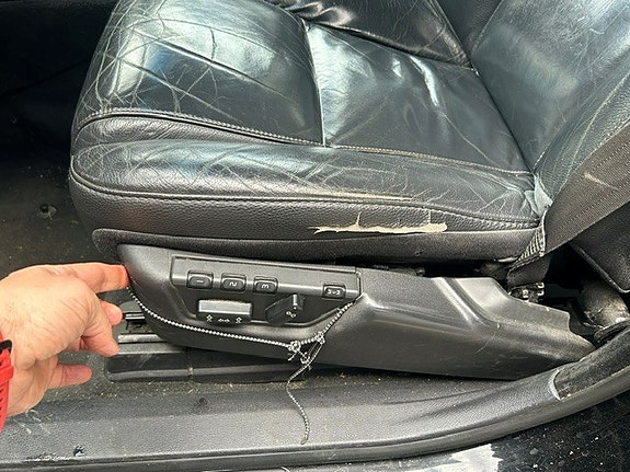 Volvo XC90 15 of 17