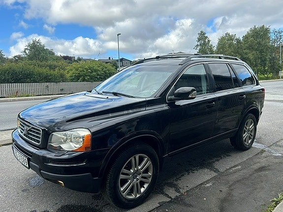 Volvo XC90 14 of 17