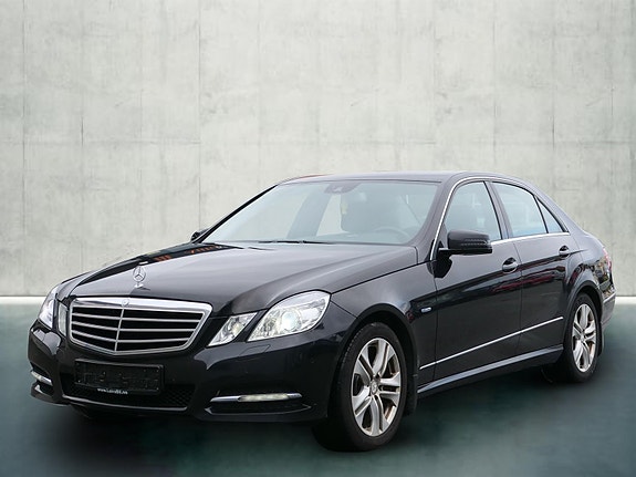 Mercedes-Benz E220