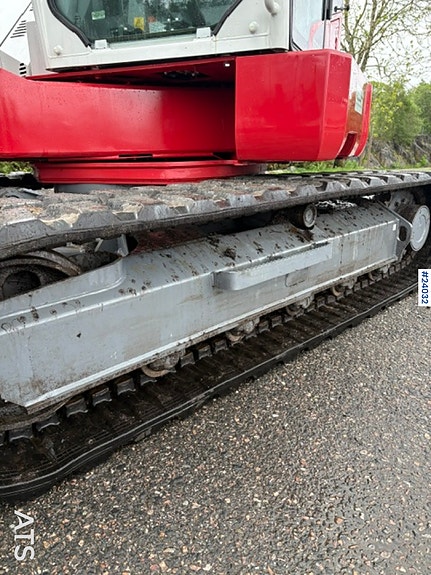 Takeuchi TB280FR gravemaskin m/ pusseskuffe og rototilt, kun 260 timer 15 of 29
