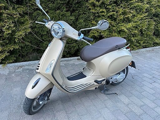 Vespa Primavera 50