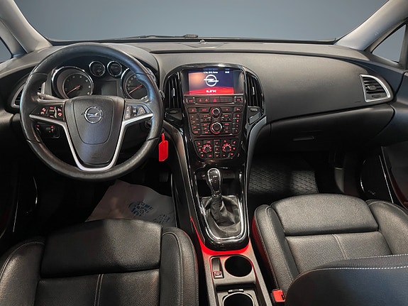 Opel Astra 11 of 21