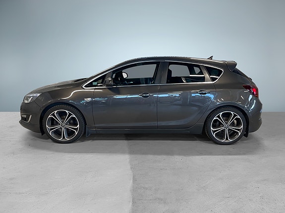 Opel Astra 6 of 21