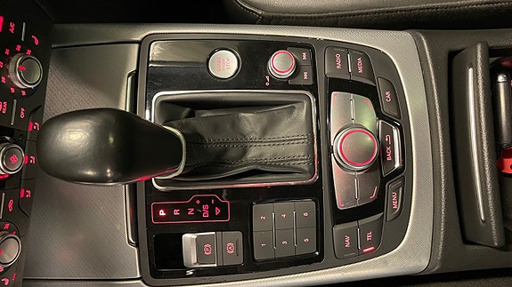 Audi A6 allroad 23 of 26