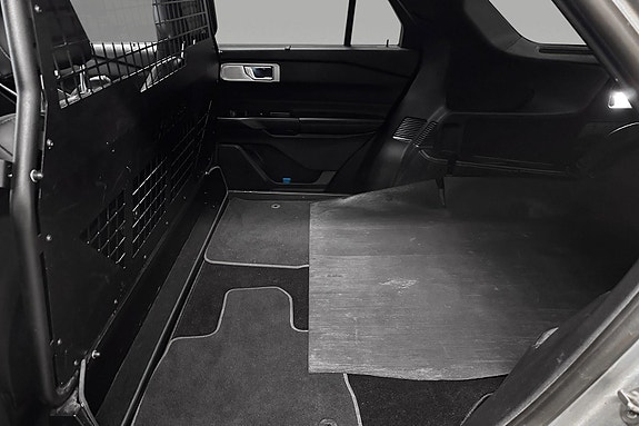 Ford Explorer 7 of 14