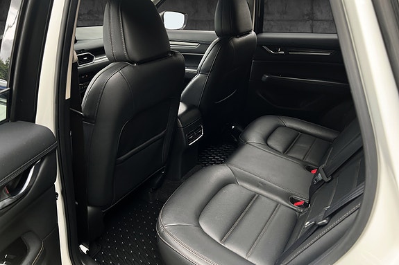 Mazda CX-5 25 of 28