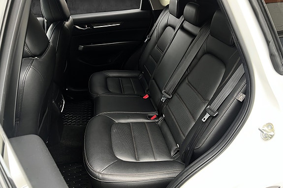 Mazda CX-5 24 of 28