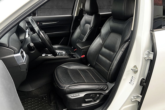 Mazda CX-5 16 of 28