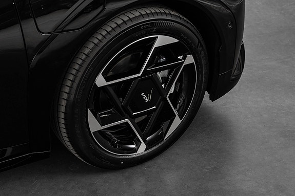Kia EV4 9 of 29