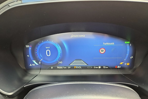 Ford Kuga 13 of 18