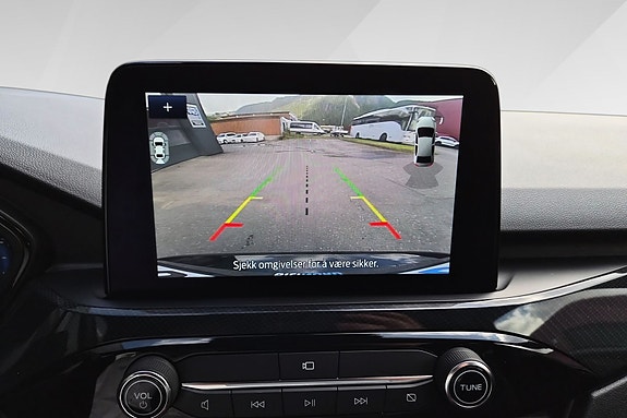 Ford Kuga 15 of 18