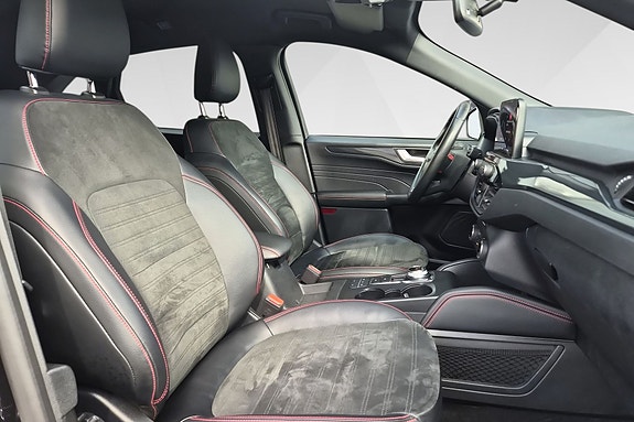 Ford Kuga 18 of 18
