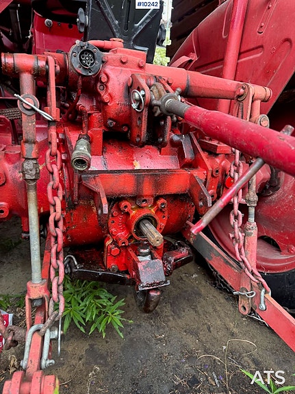 Volvo BM 400 Traktor - Frontlaster, skuffe og skjær 14 of 24