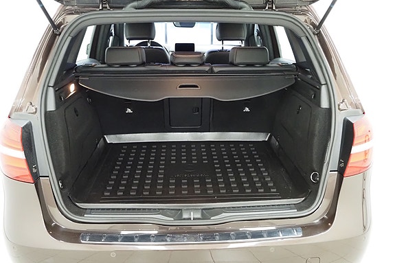 Mercedes-Benz B180 9 of 21