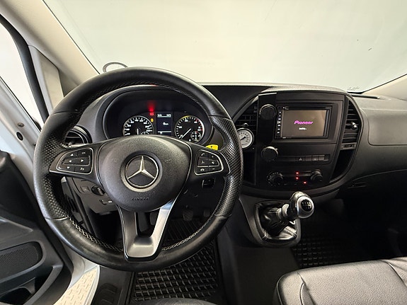 Mercedes-Benz Vito 114 18 of 28