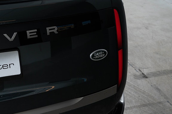 Land Rover Range Rover 10 of 21