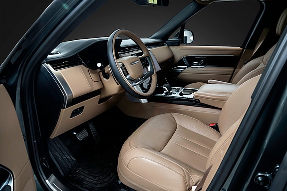 Land Rover Range Rover 11 of 21