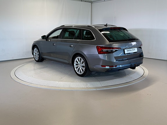 Skoda Superb 4 of 30