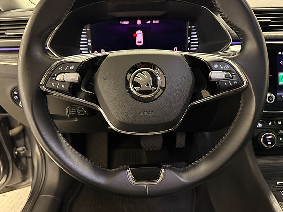Skoda Superb 22 of 30