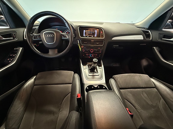 Audi Q5 5 of 30