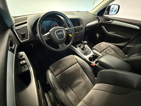 Audi Q5 6 of 30