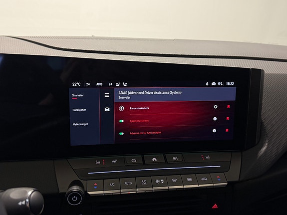 Opel Astra 27 of 30