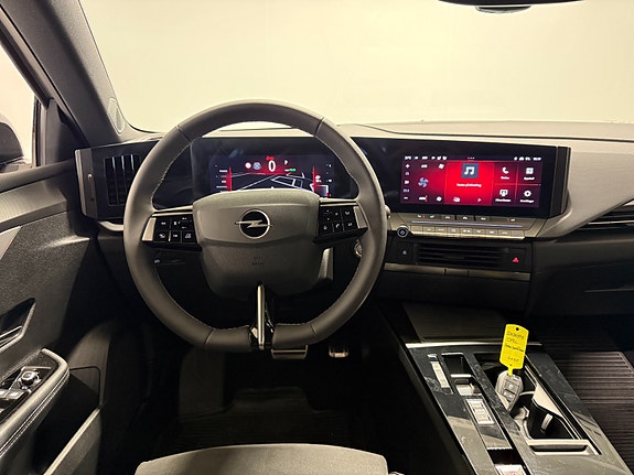 Opel Astra 16 of 30