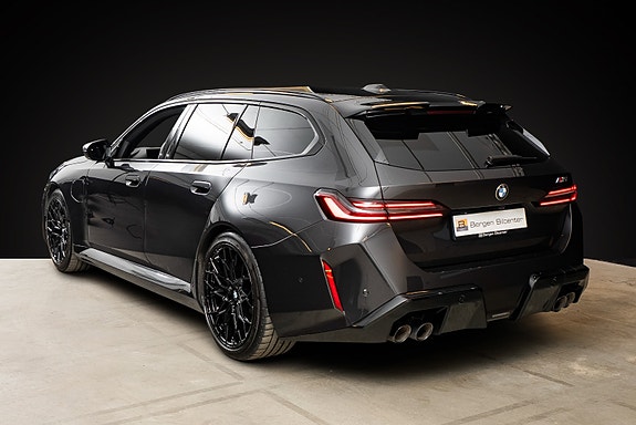BMW M5 7 of 27