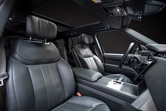 Land Rover Range Rover 24 of 25