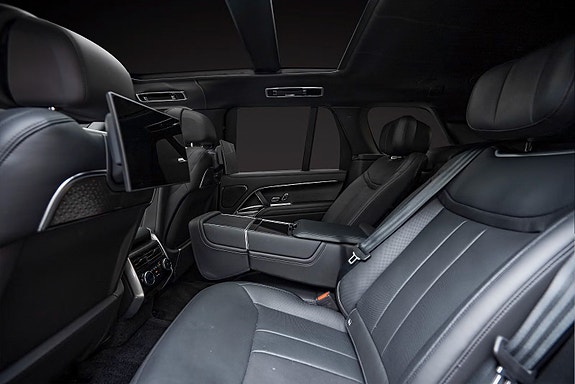Land Rover Range Rover 22 of 25