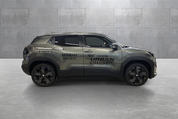 Toyota Urban Cruiser 6 of 17