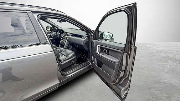 Land Rover Discovery Sport 14 of 22