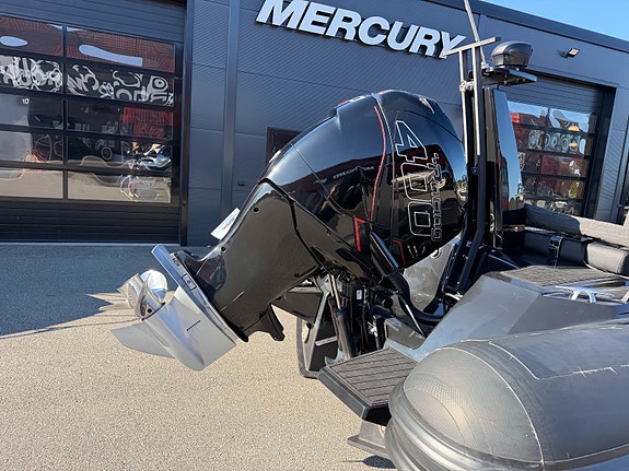 BRIG Eagle 8 - 400 Mercury Racing L6 11 of 11