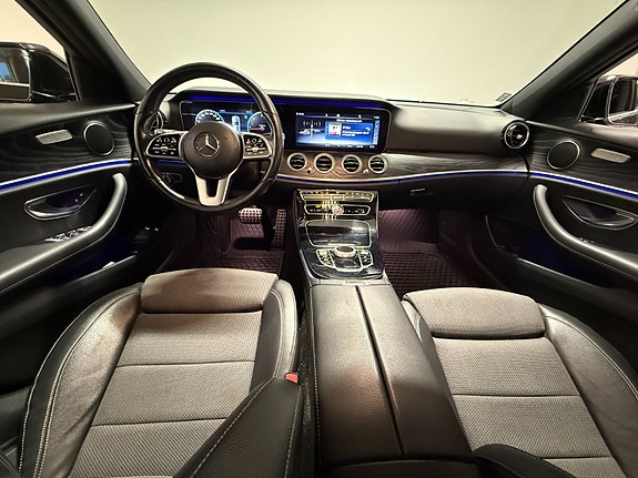Mercedes-Benz E220 d 5 of 30