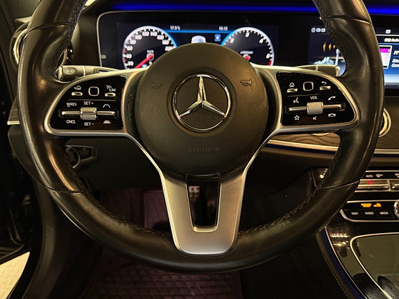 Mercedes-Benz E220 d 22 of 30