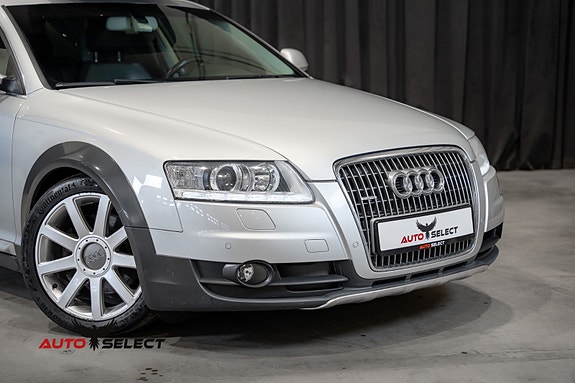 Audi A6 allroad 2 of 30